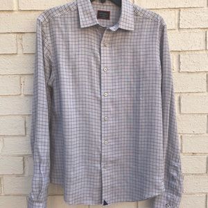 Untuckit Mens 100% Linen Button Down Shirt